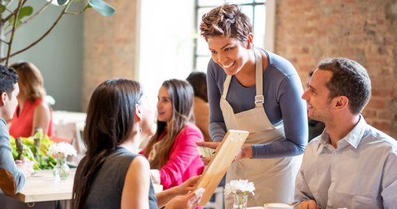 Go Above and Beyond: Restaurant Customer Service Tactics