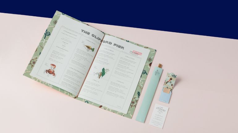 A simple menu with a tropical vibe