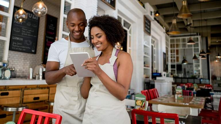 servers using iPad POS