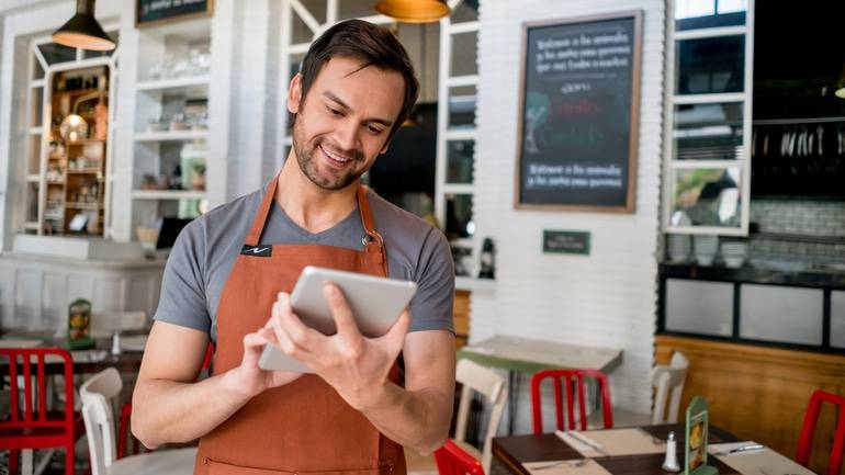 server using iPad POS